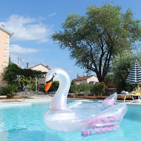 Apartments Borghetto ヴィンクラン エクステリア 写真