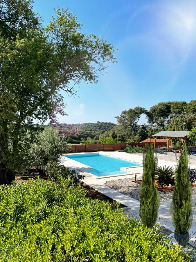 Apartments Borghetto ヴィンクラン エクステリア 写真