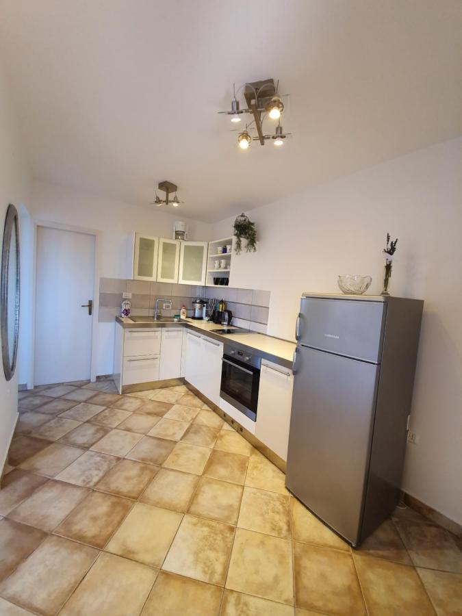 Apartments Borghetto ヴィンクラン エクステリア 写真
