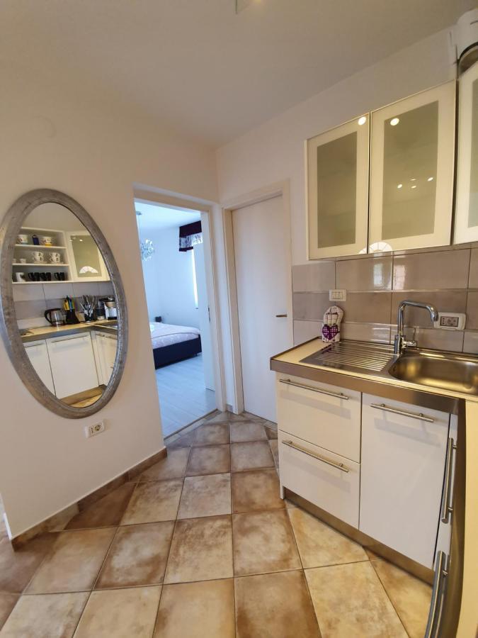 Apartments Borghetto ヴィンクラン エクステリア 写真