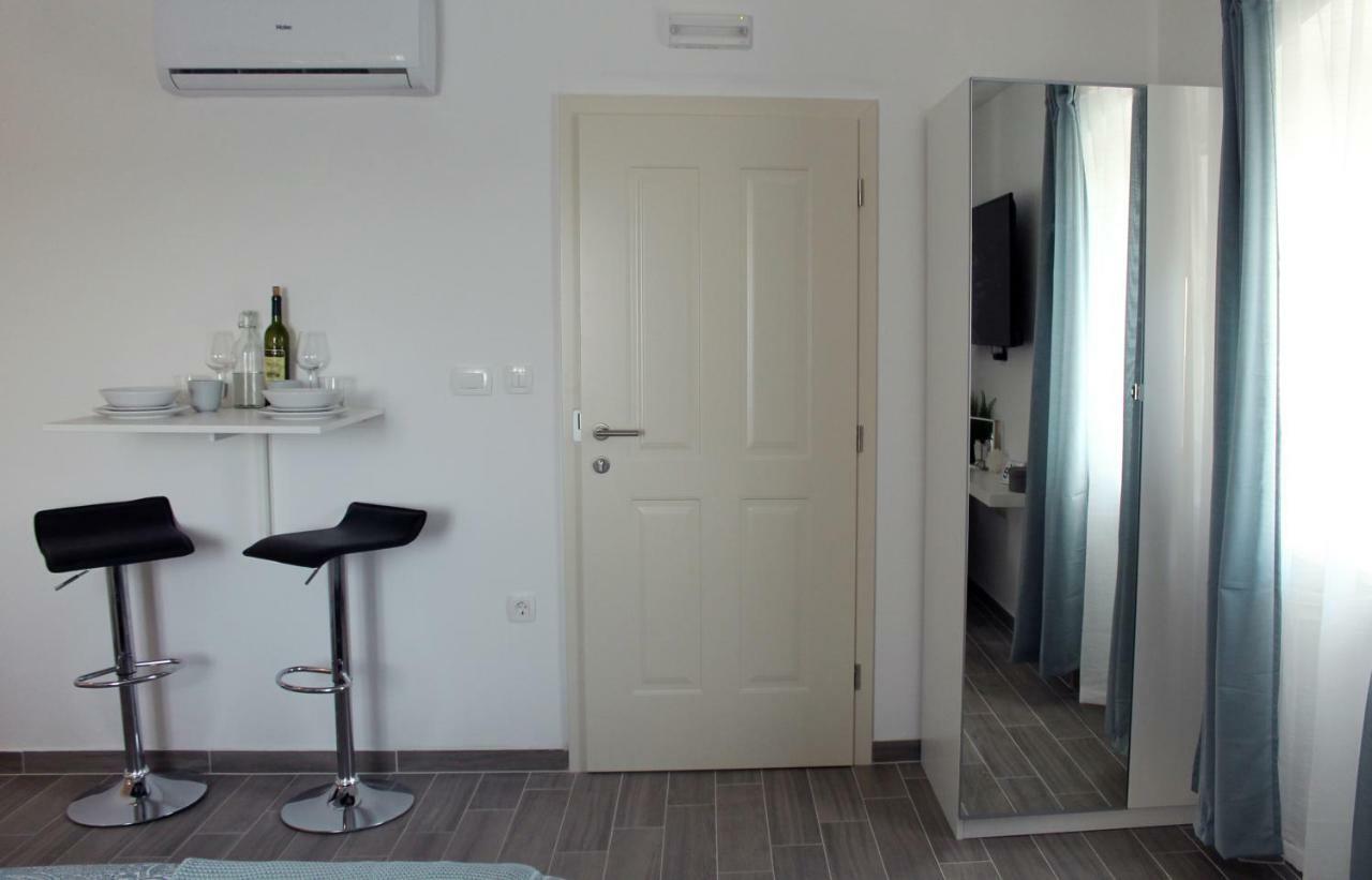 Apartments Borghetto ヴィンクラン エクステリア 写真