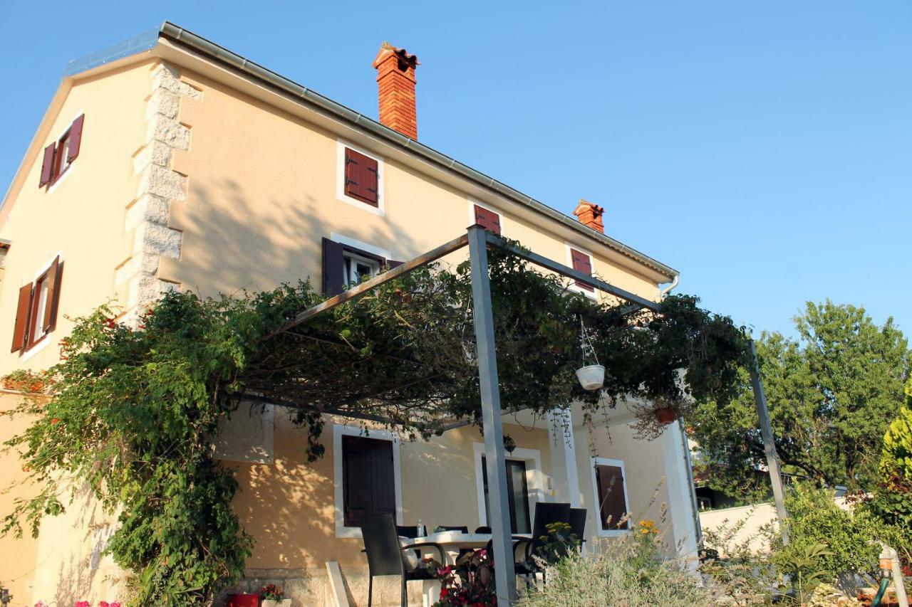 Apartments Borghetto ヴィンクラン エクステリア 写真