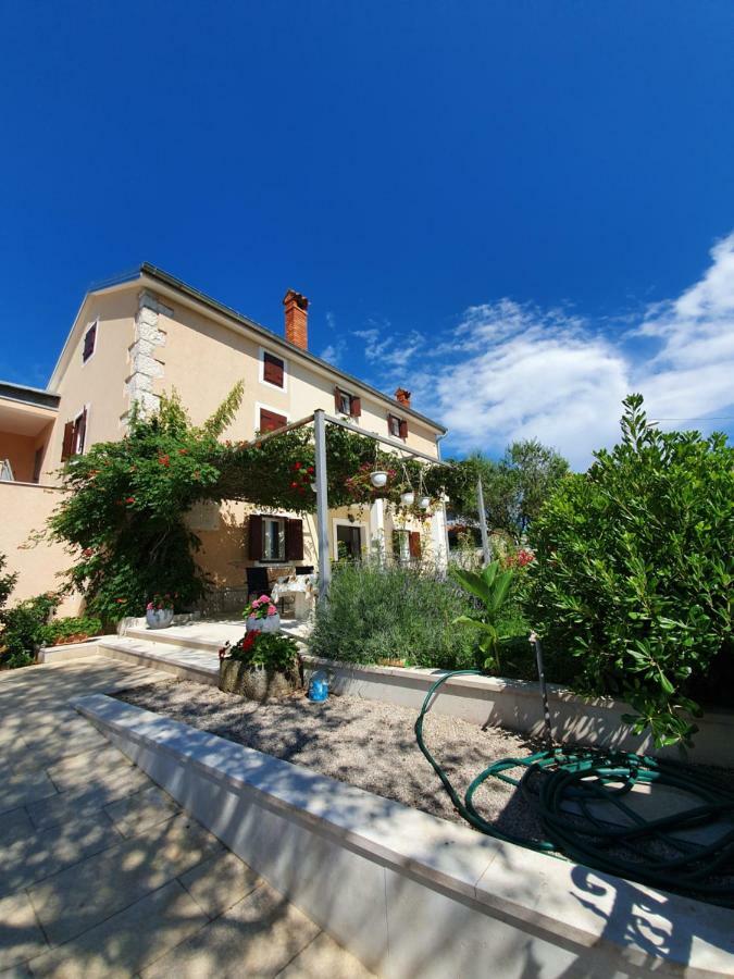 Apartments Borghetto ヴィンクラン エクステリア 写真